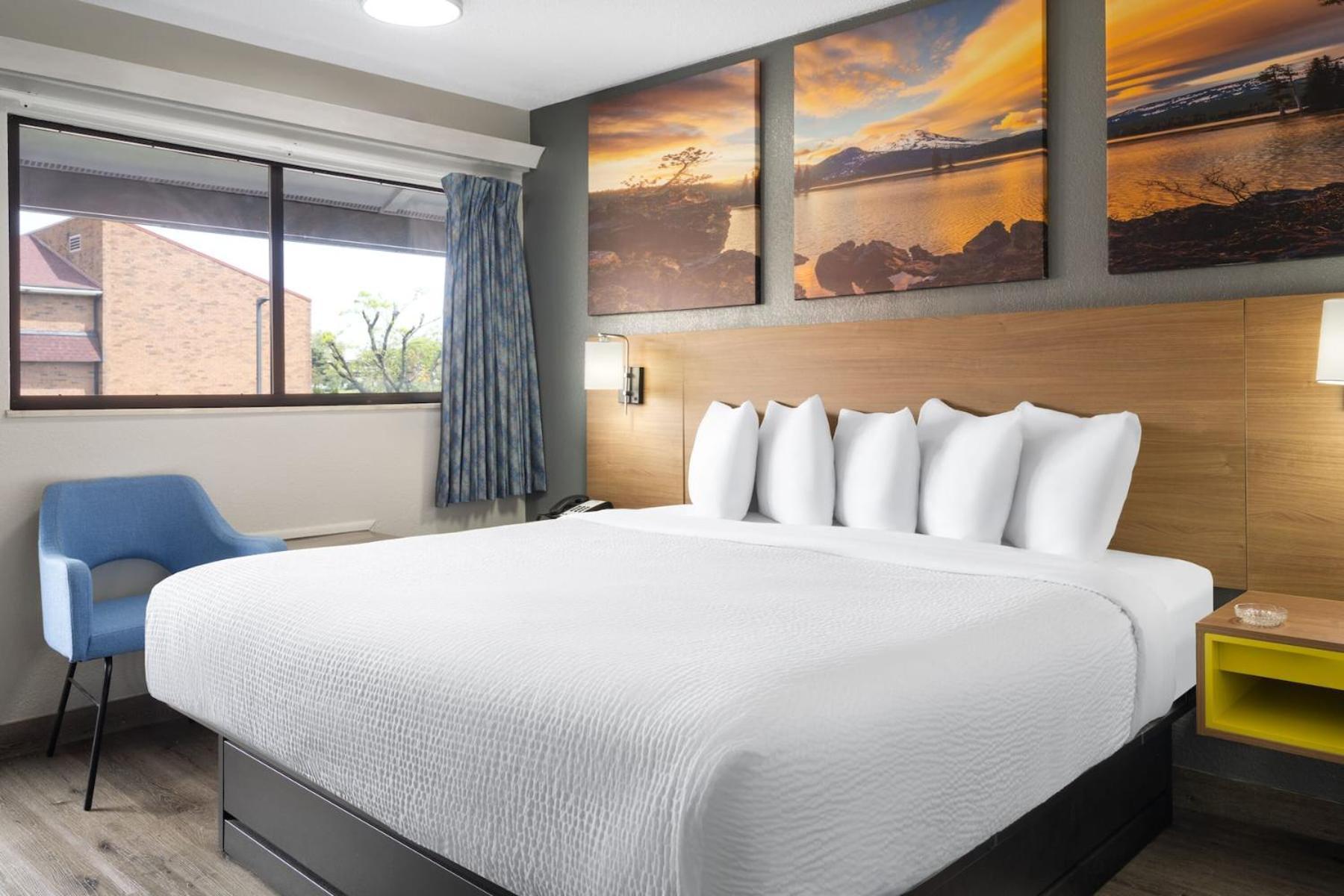 Days Inn By Wyndham Columbus Worthington ภายนอก รูปภาพ