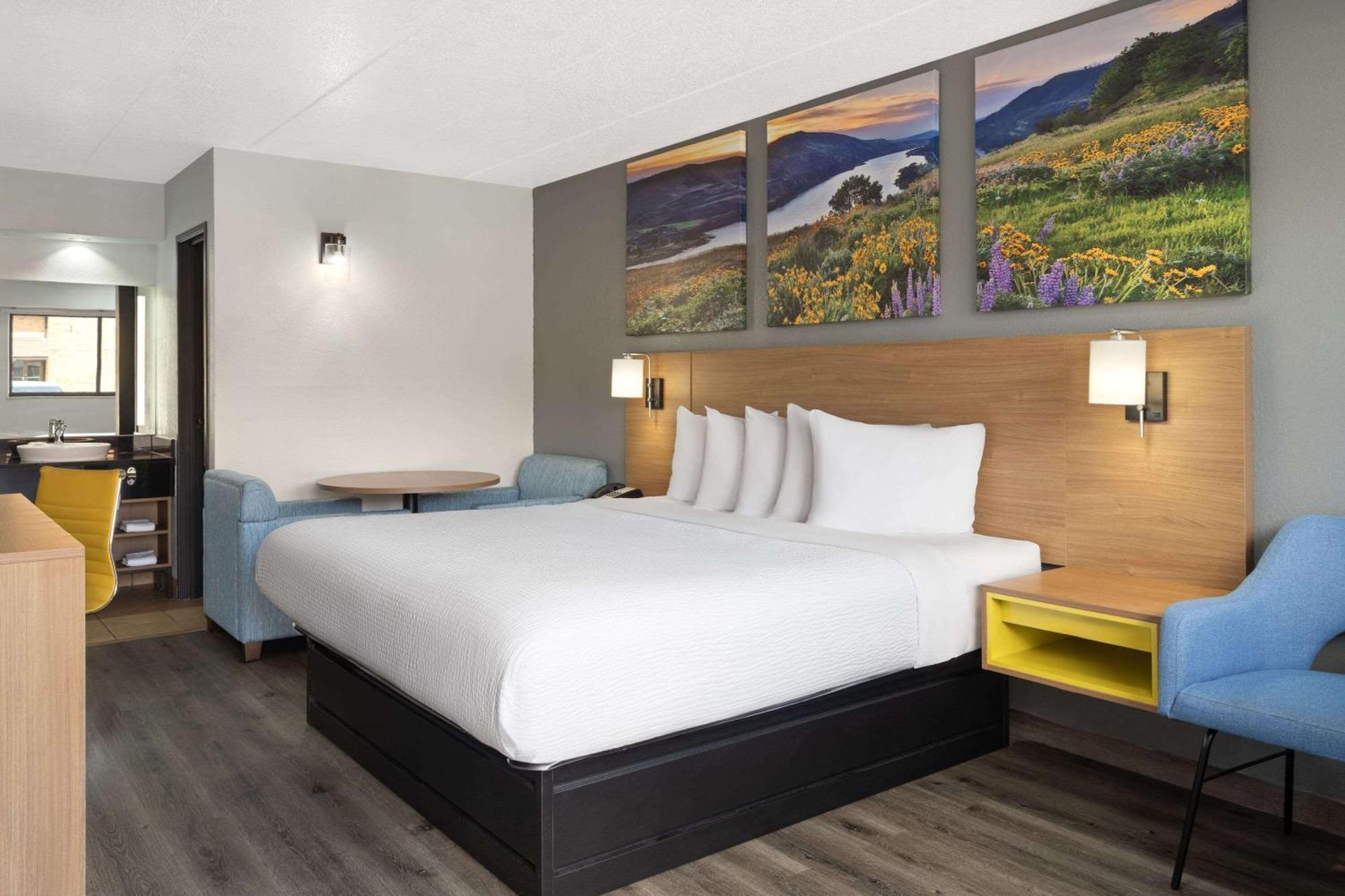 Days Inn By Wyndham Columbus Worthington ภายนอก รูปภาพ